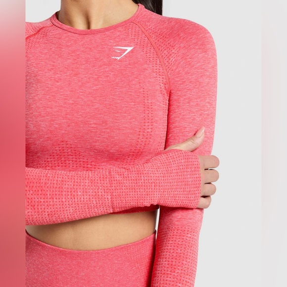 Gymshark vital crop top and leggings set - Picture 3 of 16